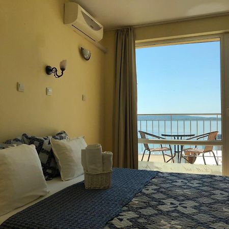 Family Hotel Littoral ソゾポル エクステリア 写真