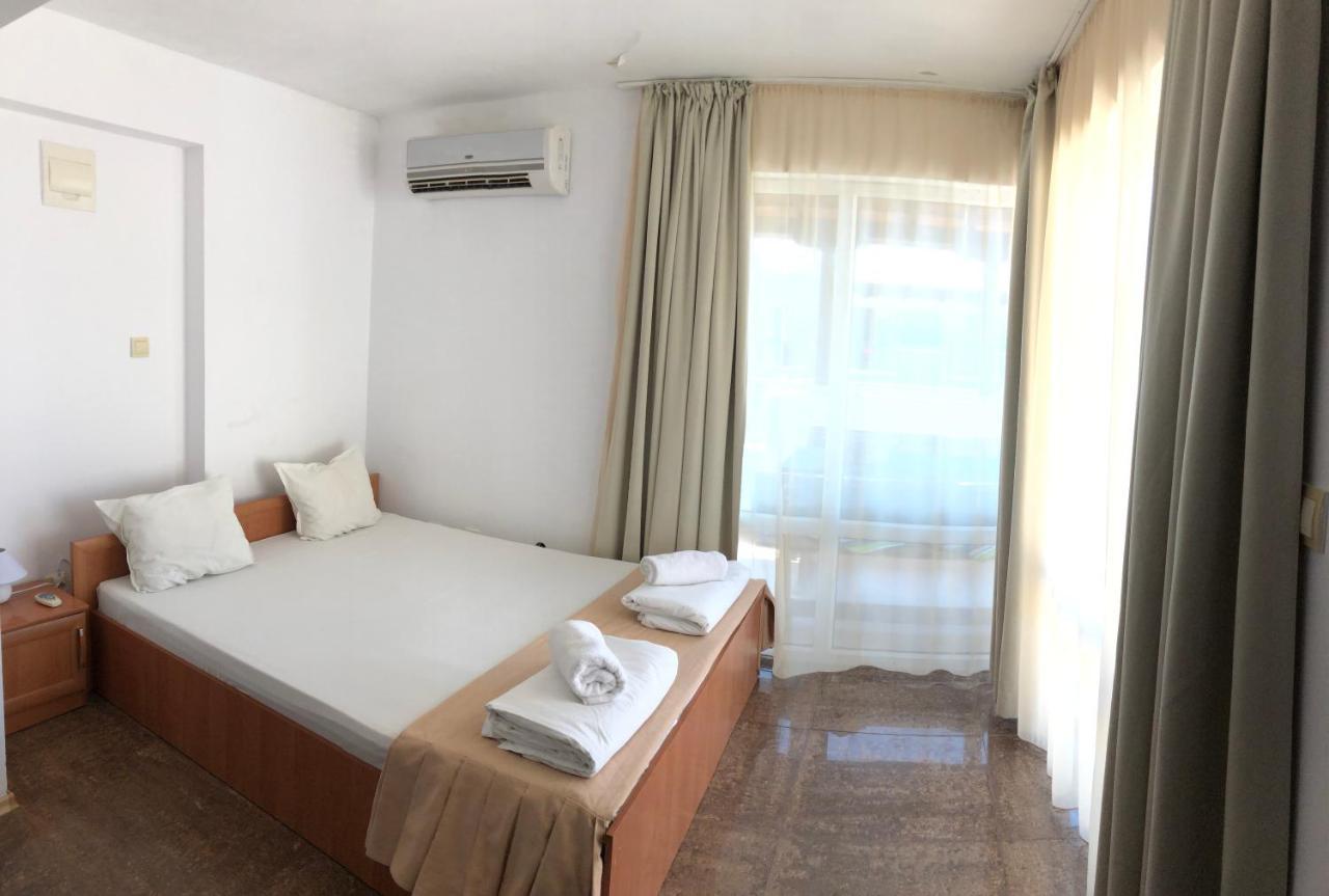Family Hotel Littoral ソゾポル エクステリア 写真