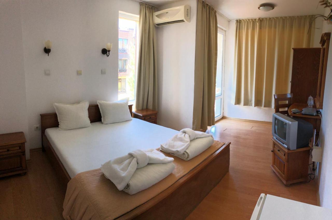 Family Hotel Littoral ソゾポル エクステリア 写真
