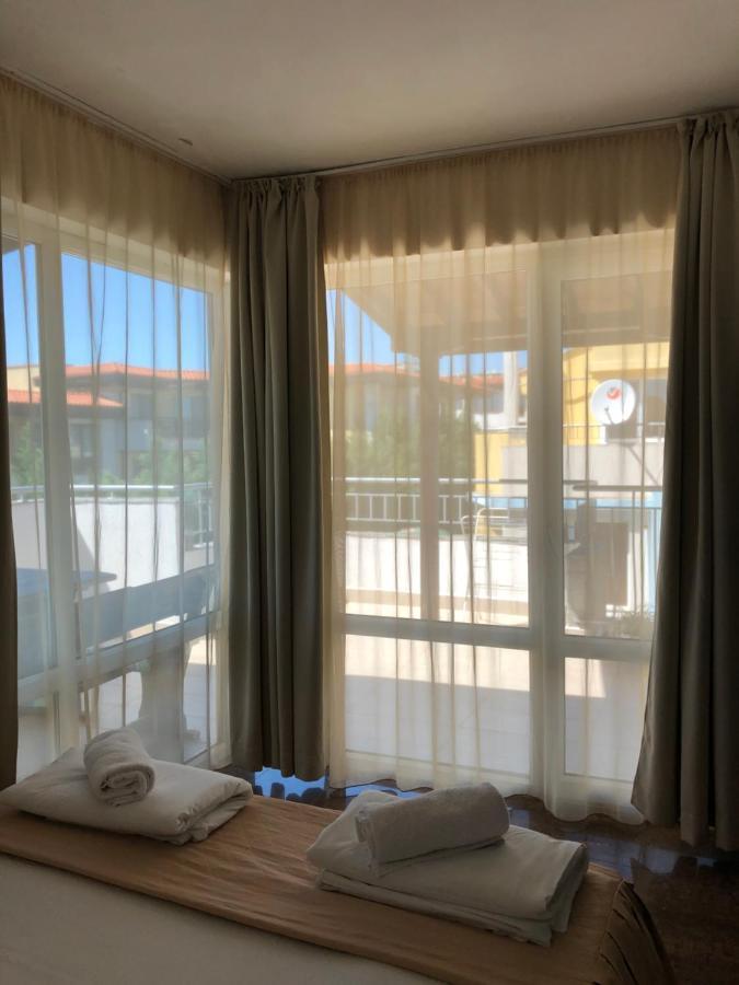 Family Hotel Littoral ソゾポル エクステリア 写真