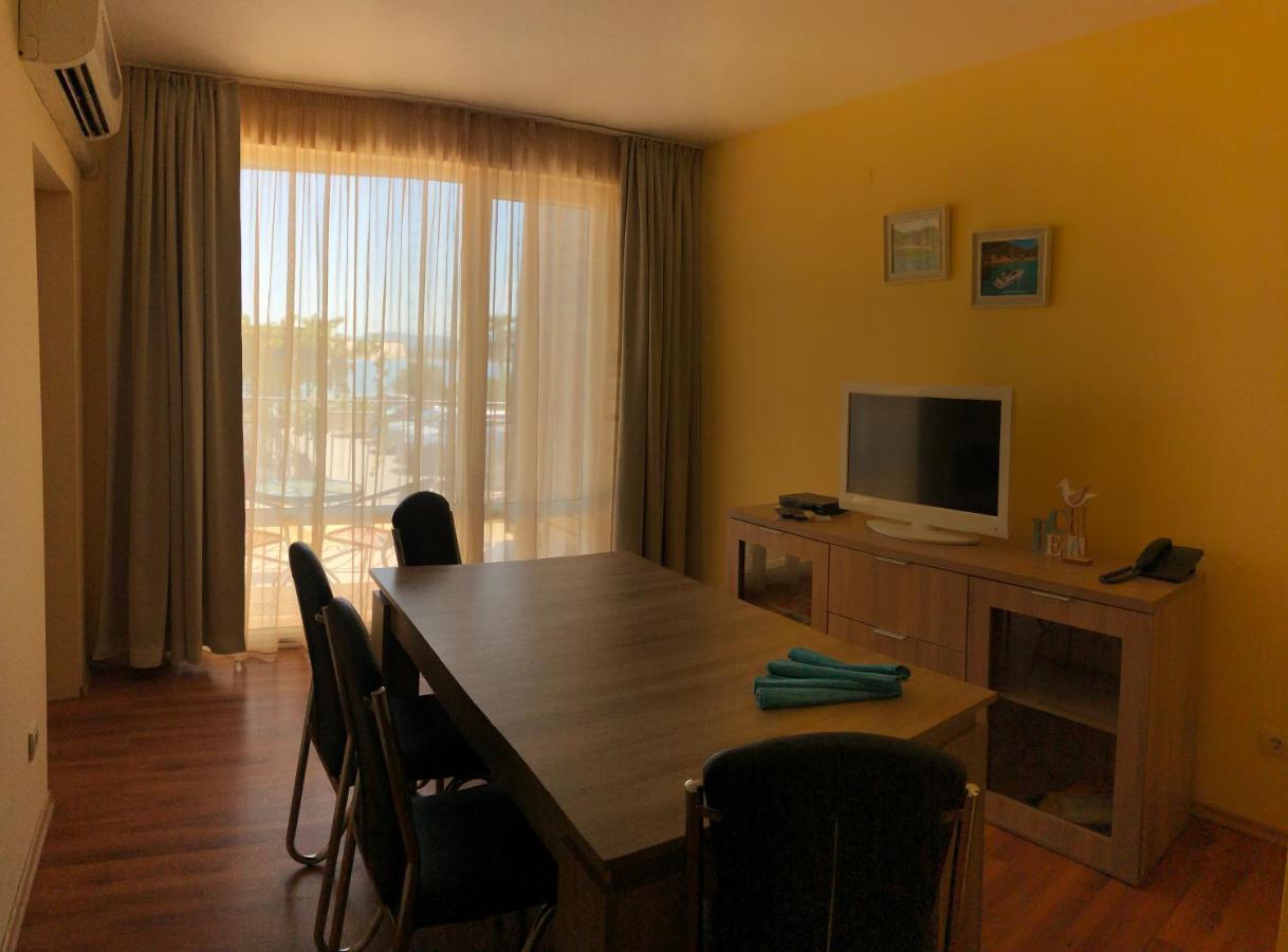 Family Hotel Littoral ソゾポル エクステリア 写真