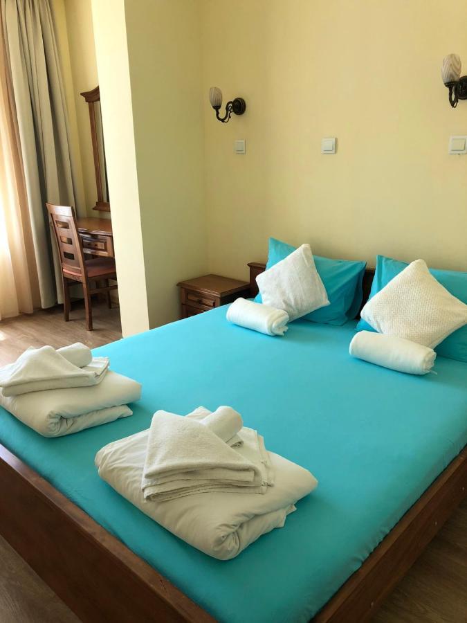 Family Hotel Littoral ソゾポル エクステリア 写真